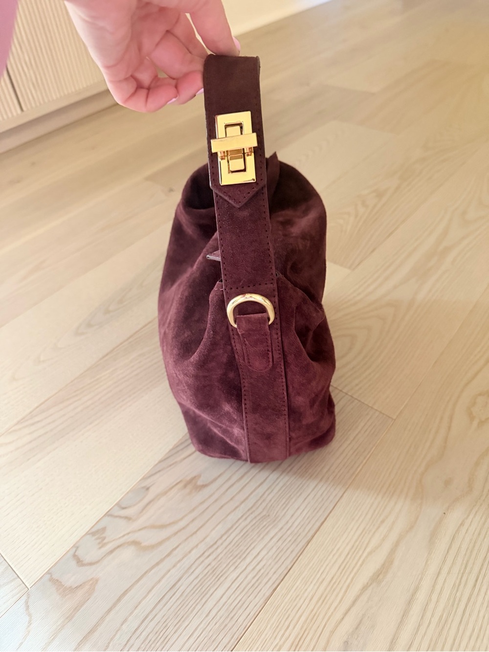 VIOLA CASTELLANI SMALL FOLDED HANDLE SATCHEL BURGUNDY SUEDE - Picture 3 of 13